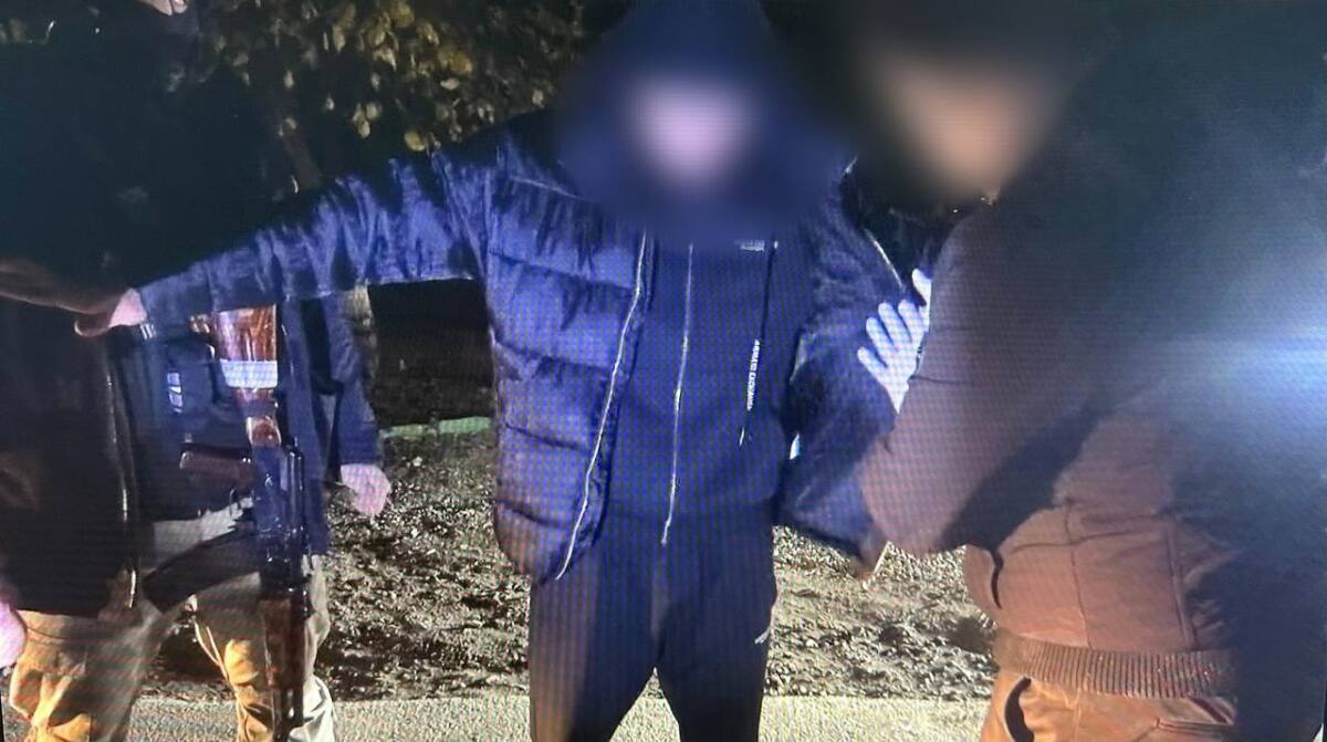 Соль, синтетика и конопля: троих мужчин задержали с наркотиками в Уральске